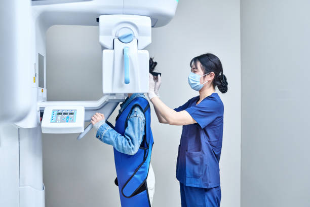 Best Emergency Treatment for Dental Infections or Abscesses in Lake Of The Woods, IL